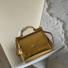 D&G Handle Bags